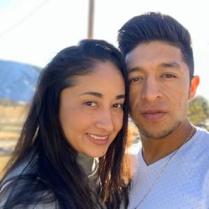 Meet your Posher, E yessi